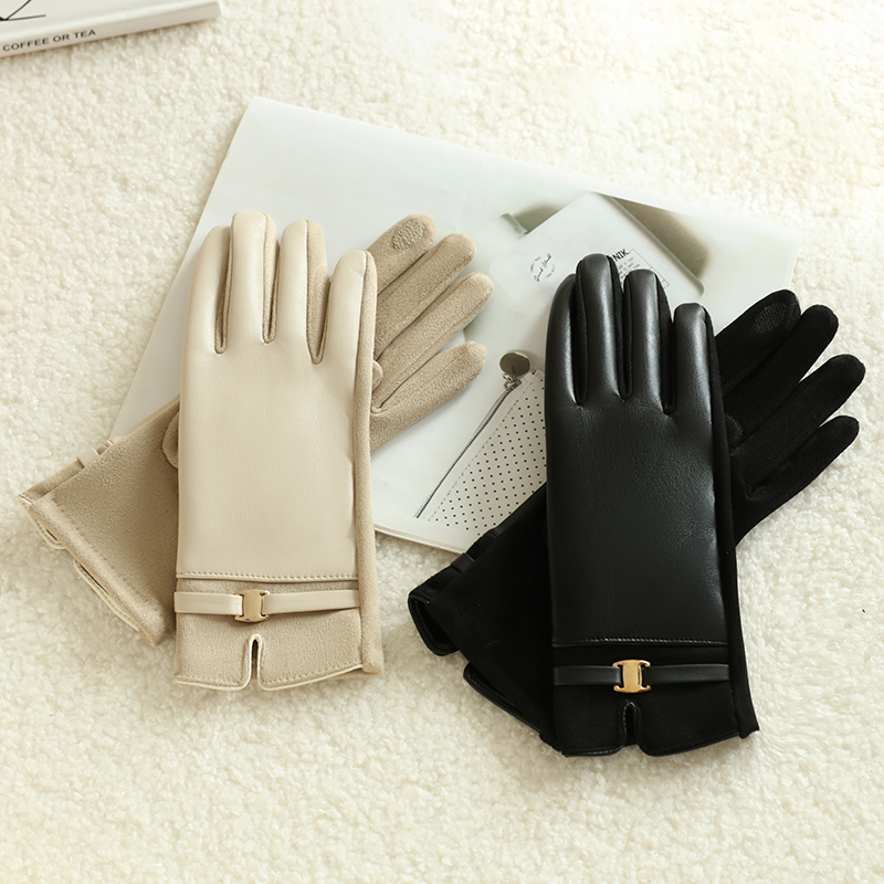 1 Pair of Gloves for Women in  - огляд і ціна Leather Driving Glove