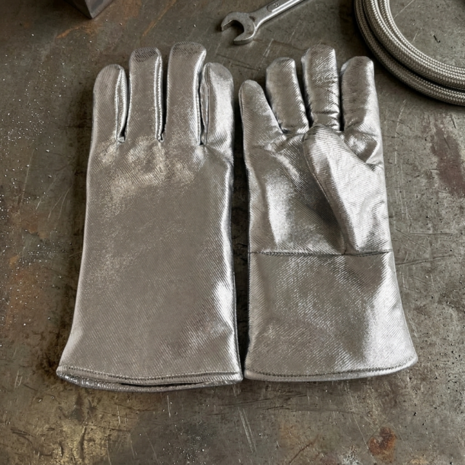 Heat Resistant Gloves High-Tem - огляд і ціна Heat Resistant Glove